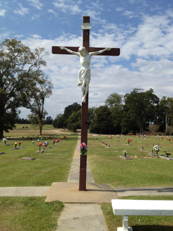 Bellevue Memorial Park grounds