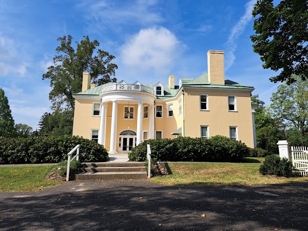 Bellevue State Park grounds