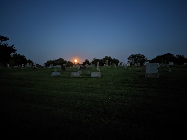 Belton Cemetery grounds