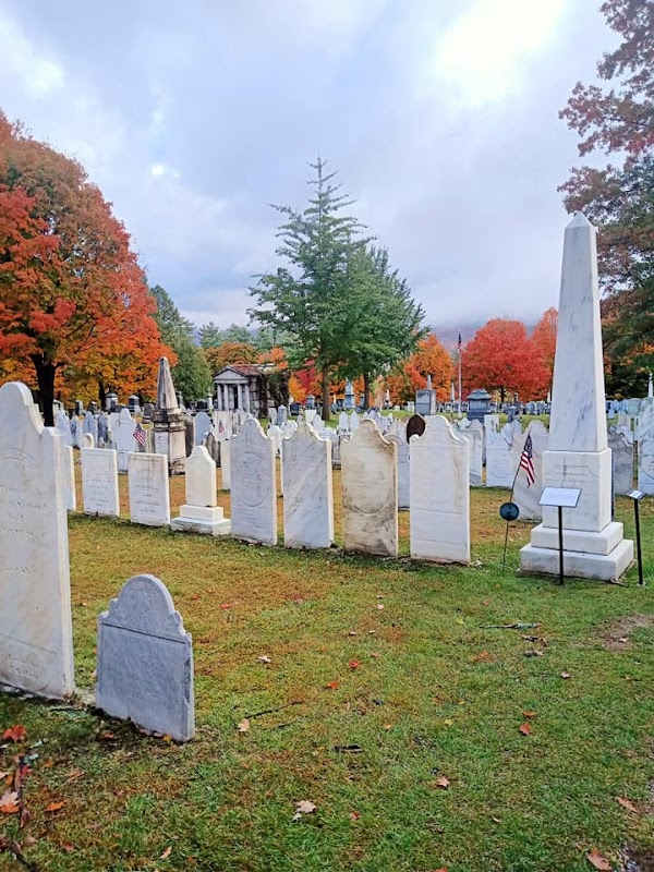 Bennington Centre Cemetery grounds