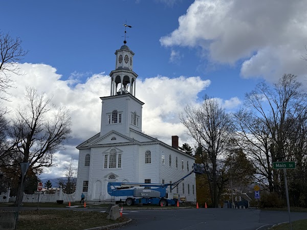 Bennington Centre Cemetery grounds