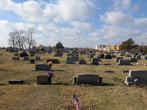 Bentonville Cemetery grounds