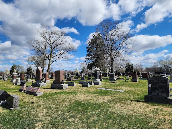 Bethania Cemetery grounds