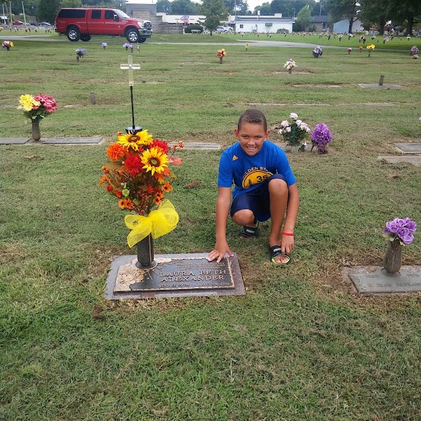 Bethany Memorial Cemetery grounds