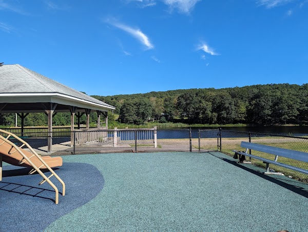 Bethany Veterans Memorial Park grounds