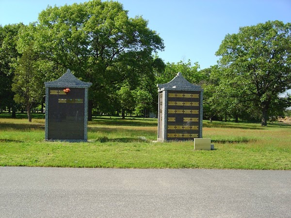 Bethel Memorial Park grounds