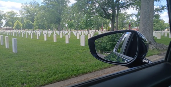 Beverly National Cemetery grounds