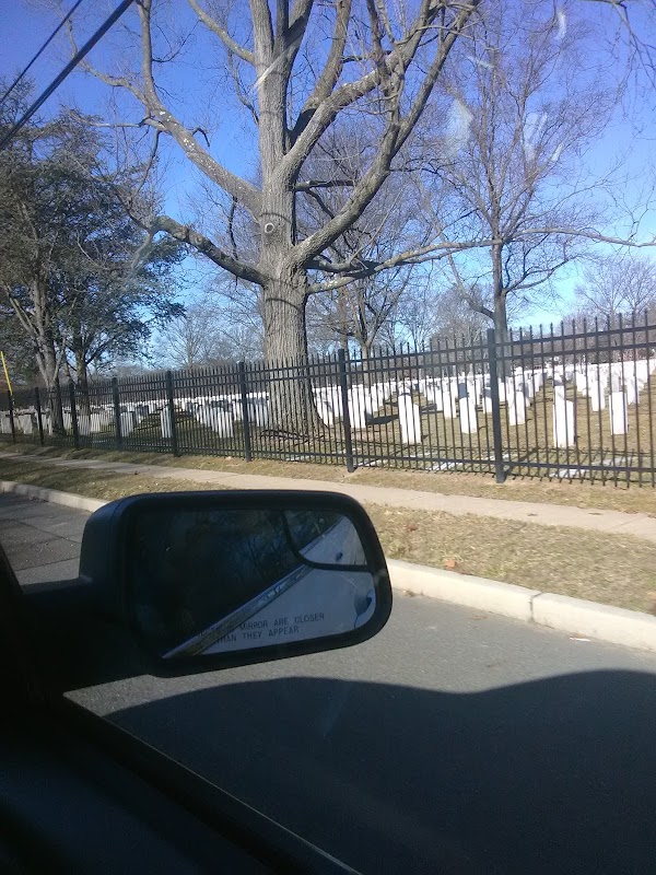 Beverly National Cemetery grounds