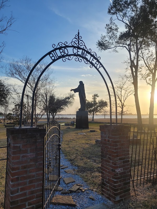 Bilbo Cemetery grounds
