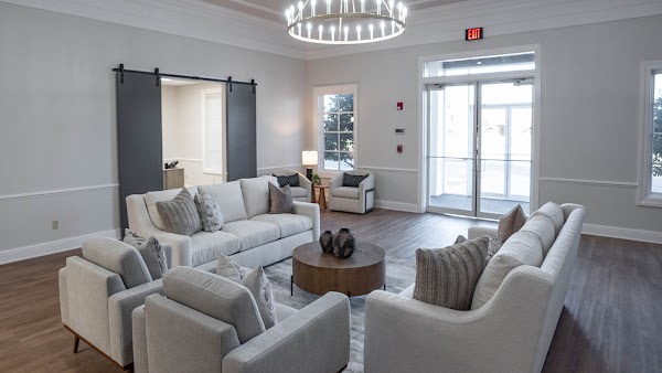 Bill Eisenhour Funeral Home At Sunny Lane Cemetery grounds