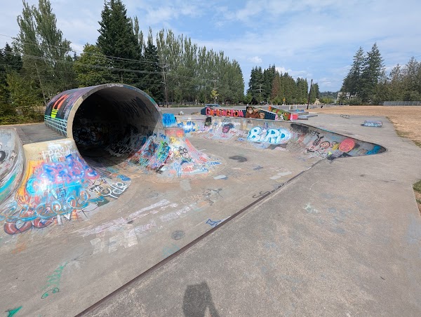 Bill Quake Memorial Park grounds