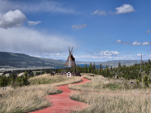 Blackfeet Indian Memorial grounds