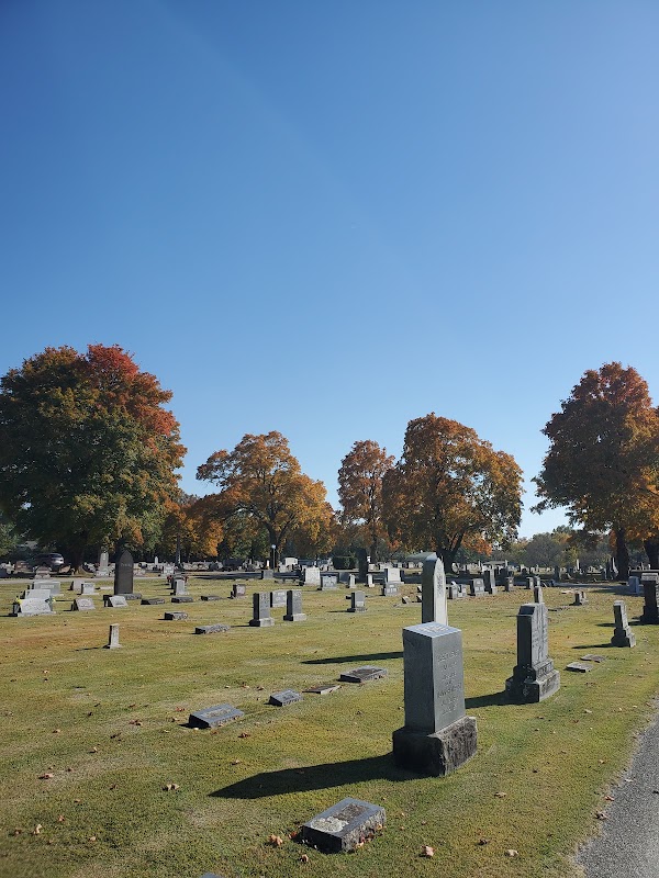 Bluff Cemetery grounds