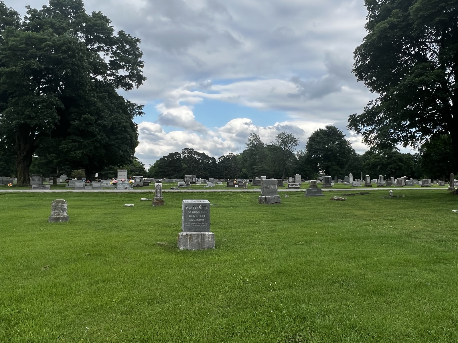 Bluff Cemetery cemetery grounds and headstones