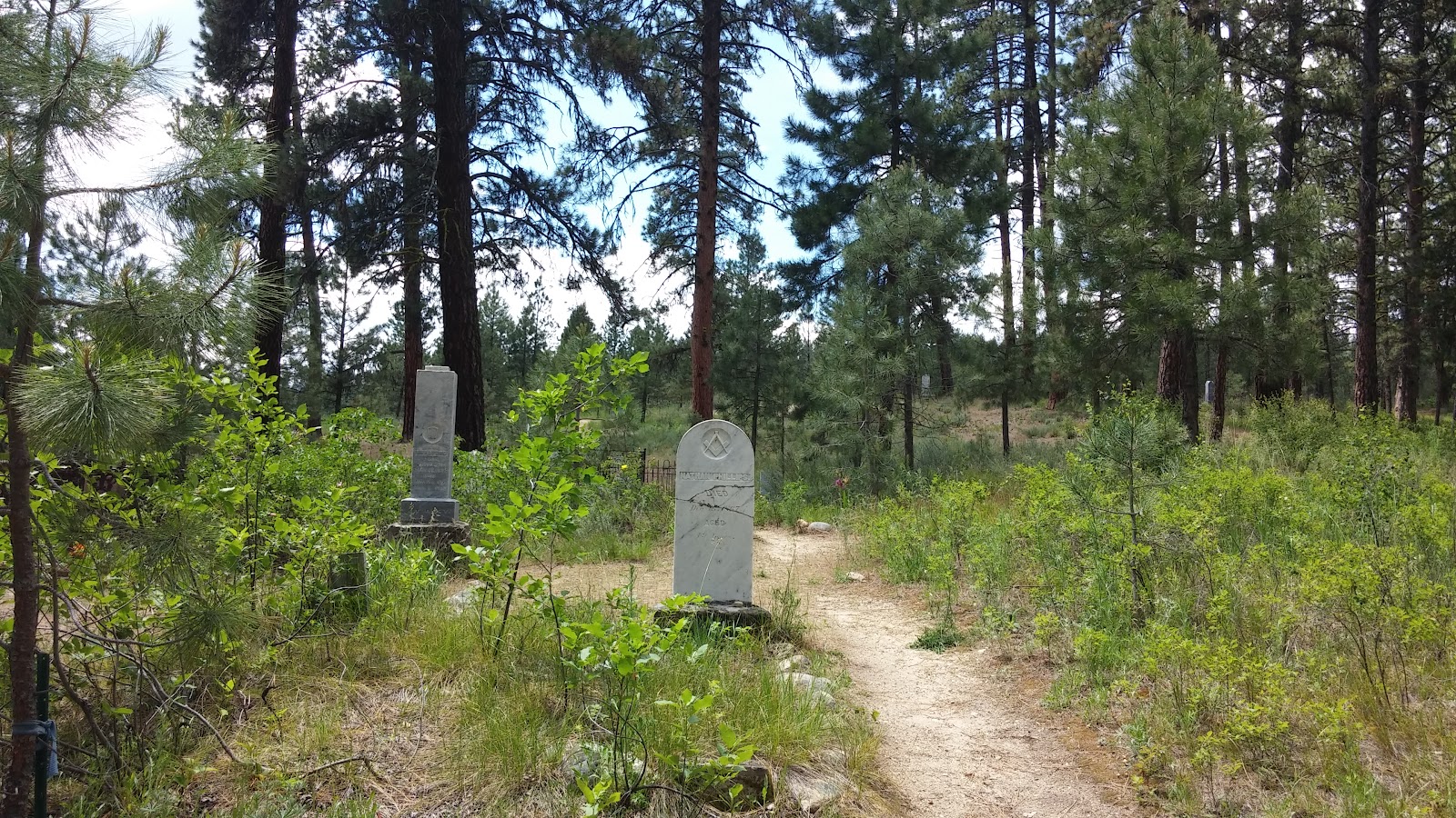 Boot Hill Cemetery cemetery grounds and headstones