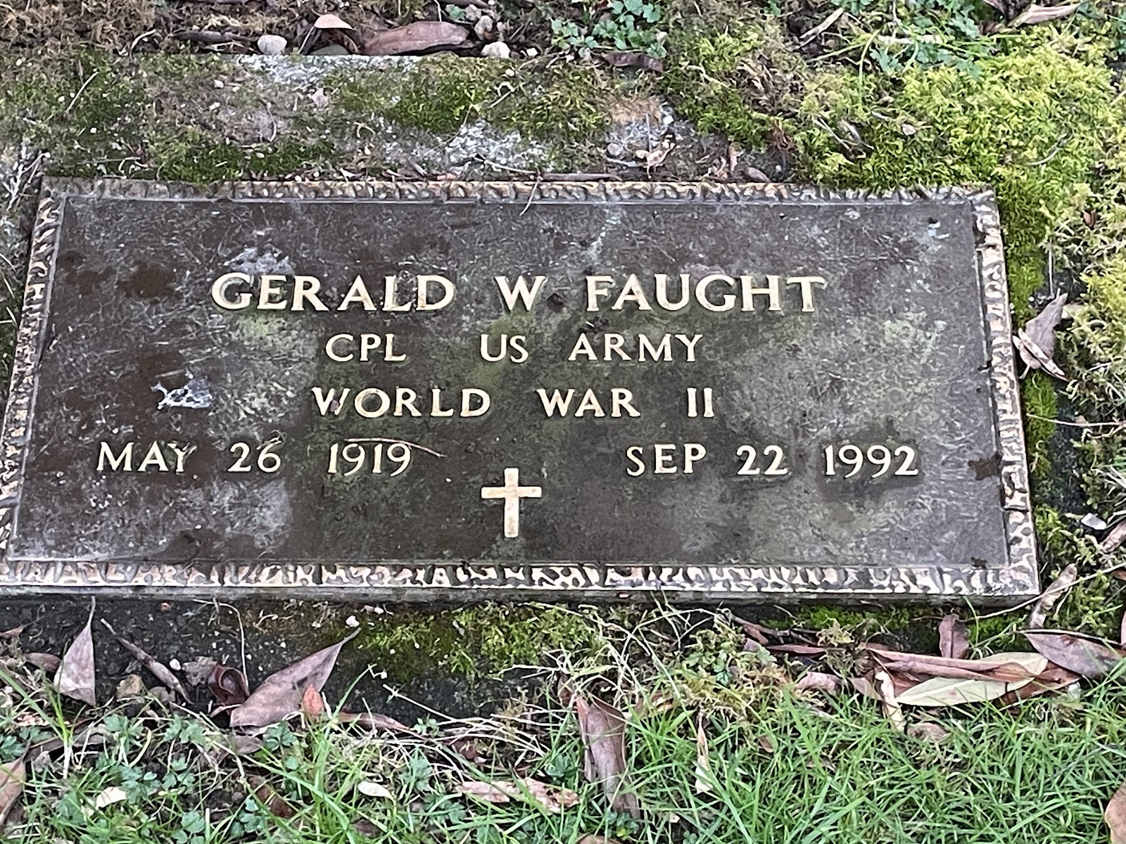 Bothell Pioneer Cemetery headstone and grounds