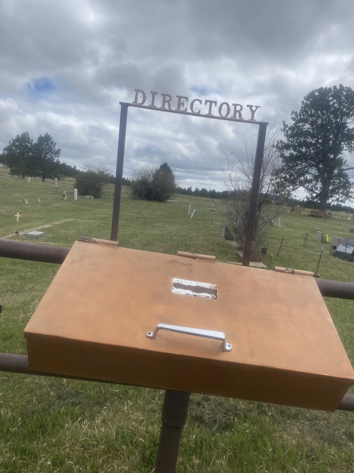 Boyd Cemetery headstone and grounds