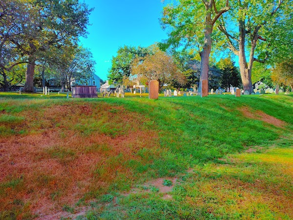 Broad Street Cemetery grounds