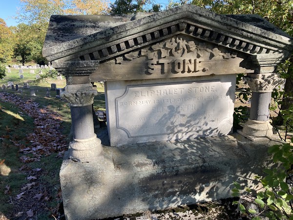 Brookdale Cemetery grounds