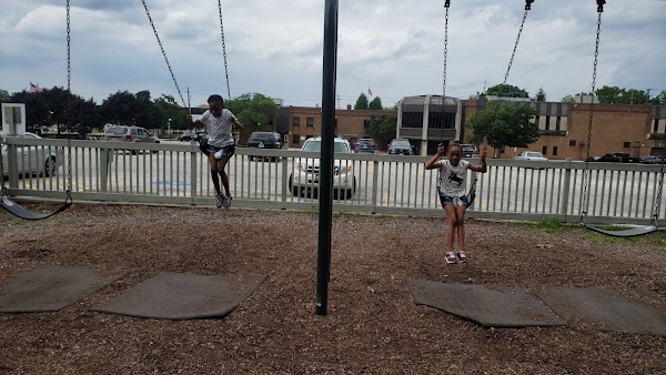 Brooklyn Memorial Park grounds