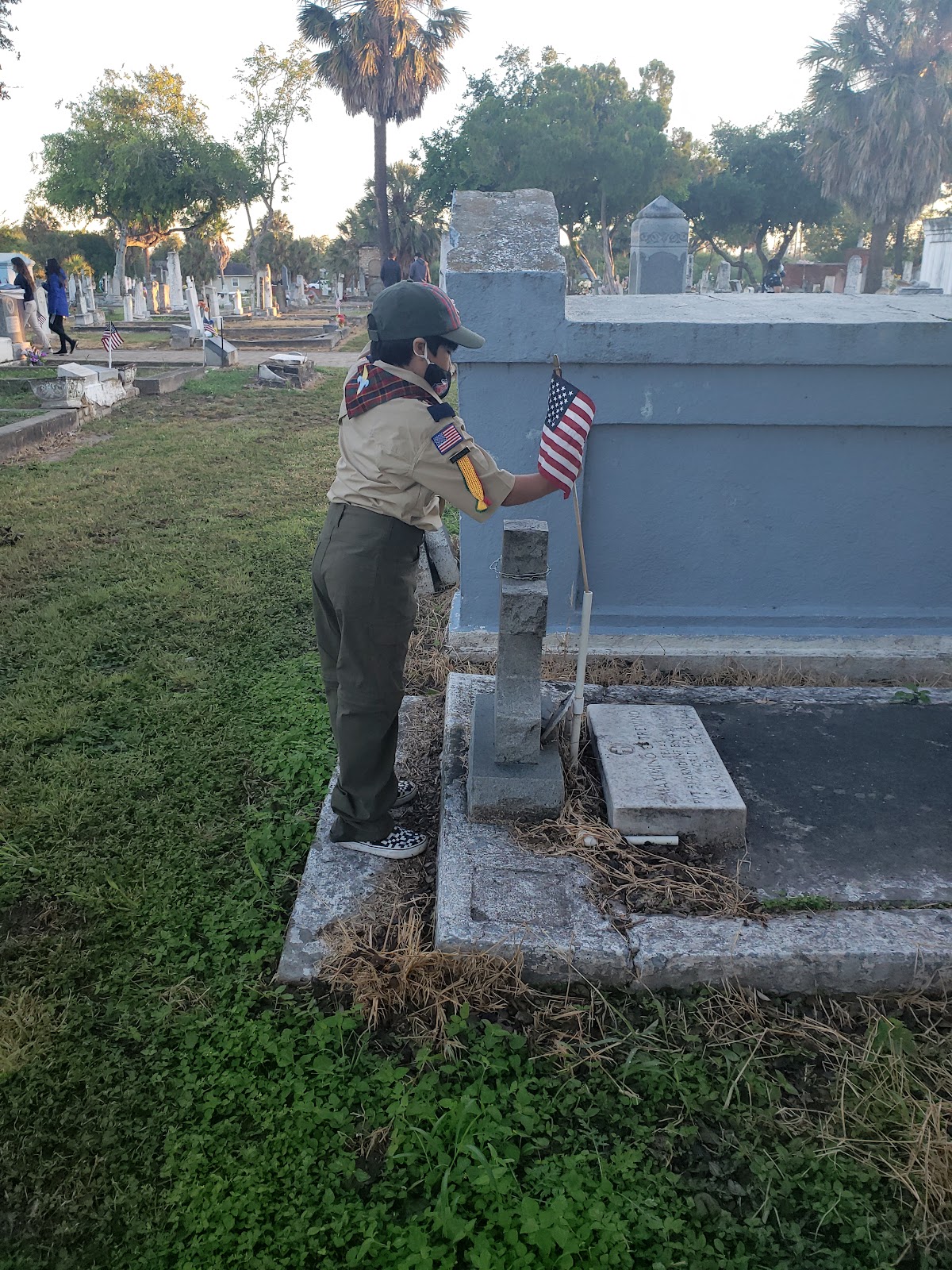 Brownsville City Cemetery cemetery grounds and headstones