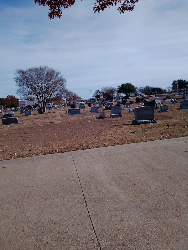 Burleson Memorial Cemetery grounds