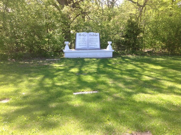 Burlington Memorial Park Cemetery grounds