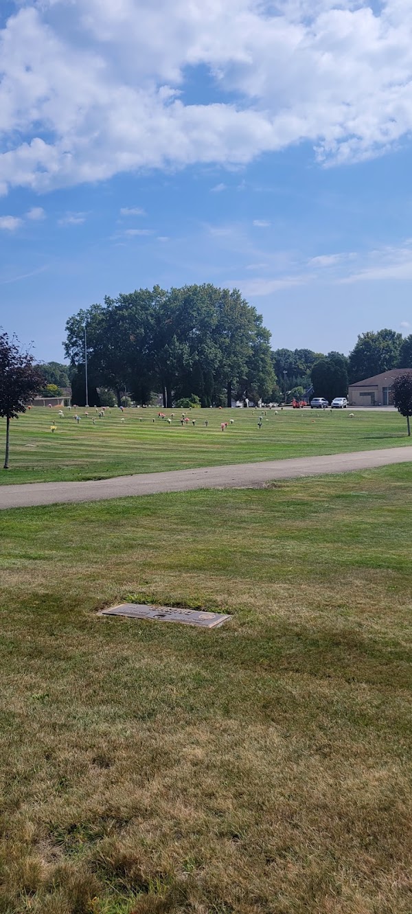 Butler County Memorial Park Cemetery and Mausoleum grounds