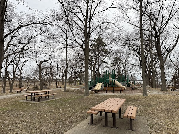 Caddy Memorial Park grounds