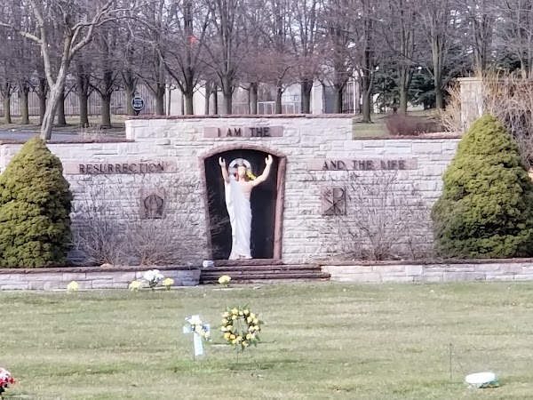 Calvary Cemetery grounds