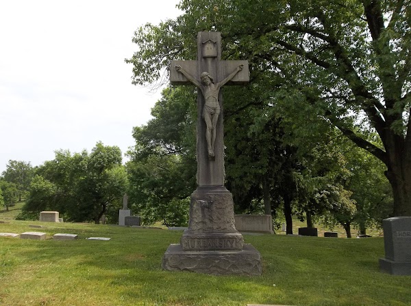 Calvary Cemetery grounds