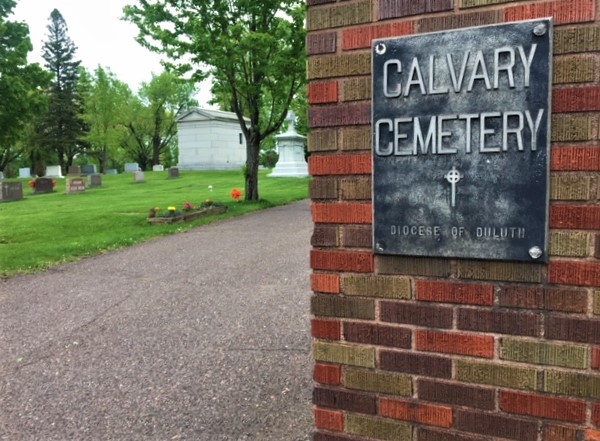 Calvary Cemetery Duluth grounds