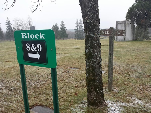 Calvary Cemetery Duluth grounds