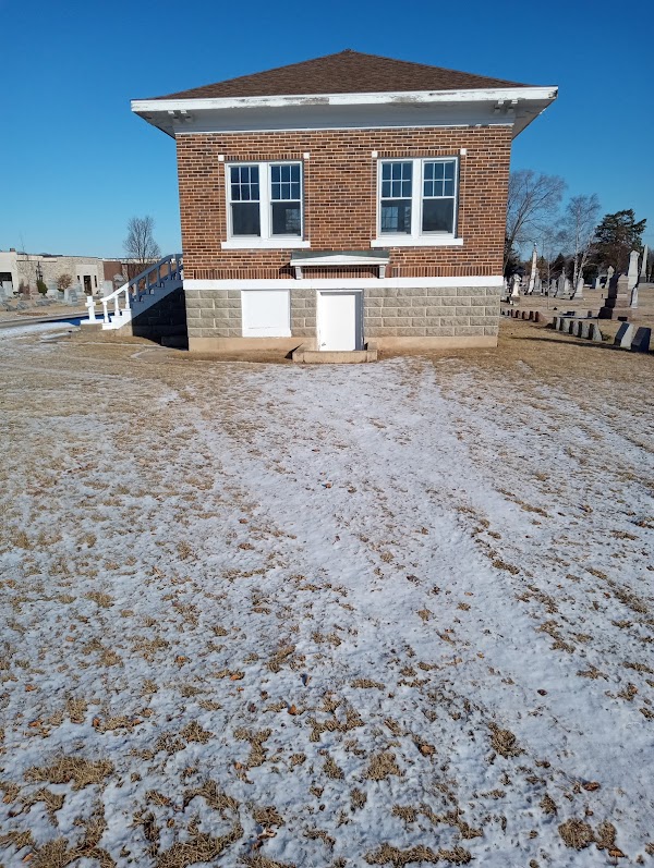 Calvary Cemetery Mausoleum grounds