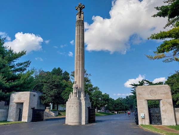 Calvary Cemetery & Mausoleum grounds