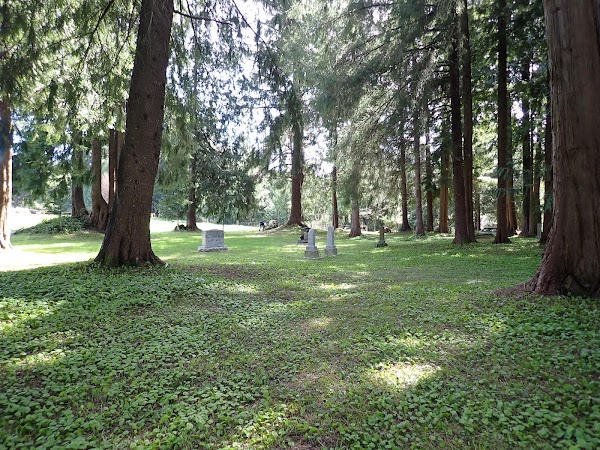 Calvary Cemetery grounds