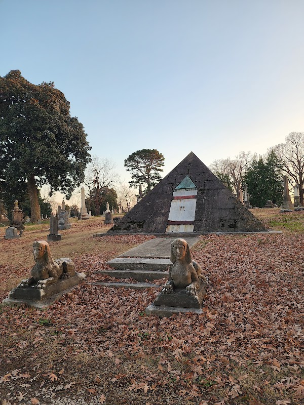 Calvary Cemetery grounds