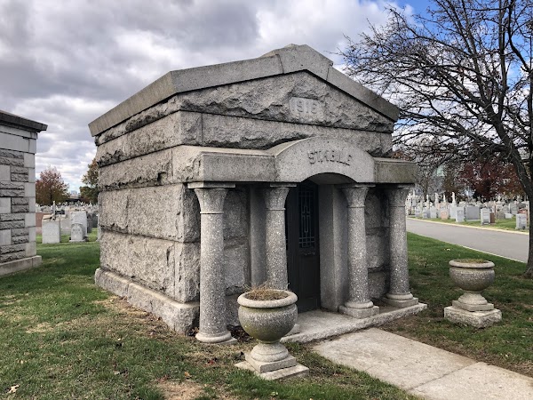 Calvary Cemetery grounds