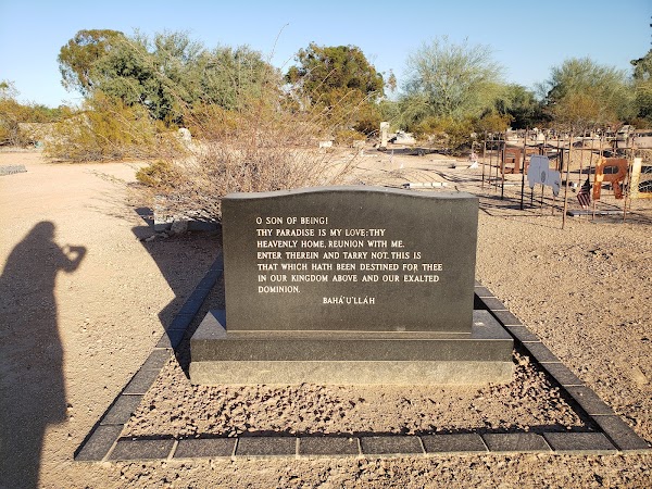 Camelback Cemetery grounds