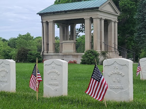 Camp Butler National Cemetery grounds