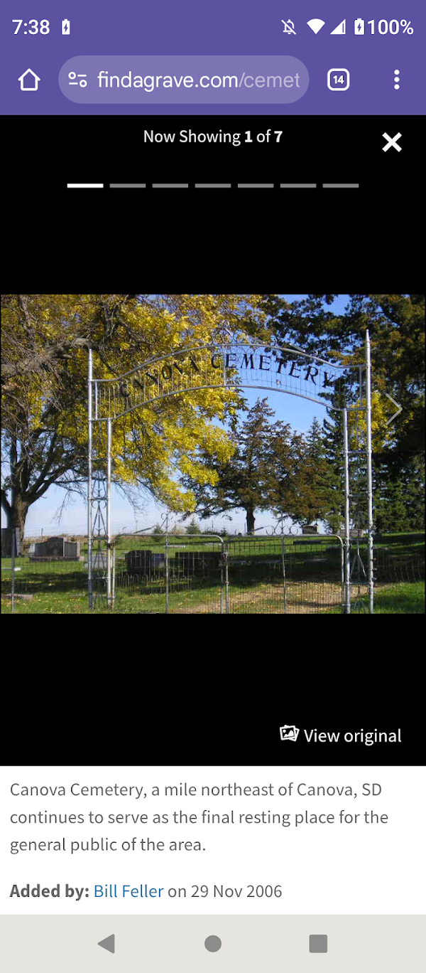 Canova Cemetery grounds
