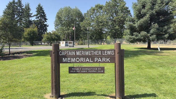 Captain Meriwether Lewis Memorial Park grounds