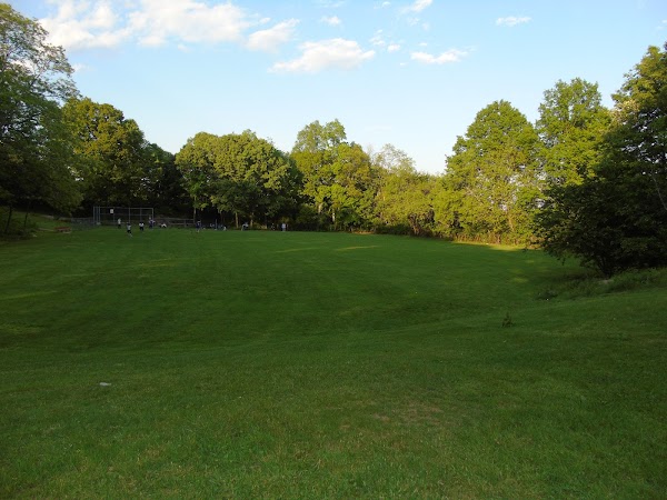Captain Stephen Olney Memorial Park grounds