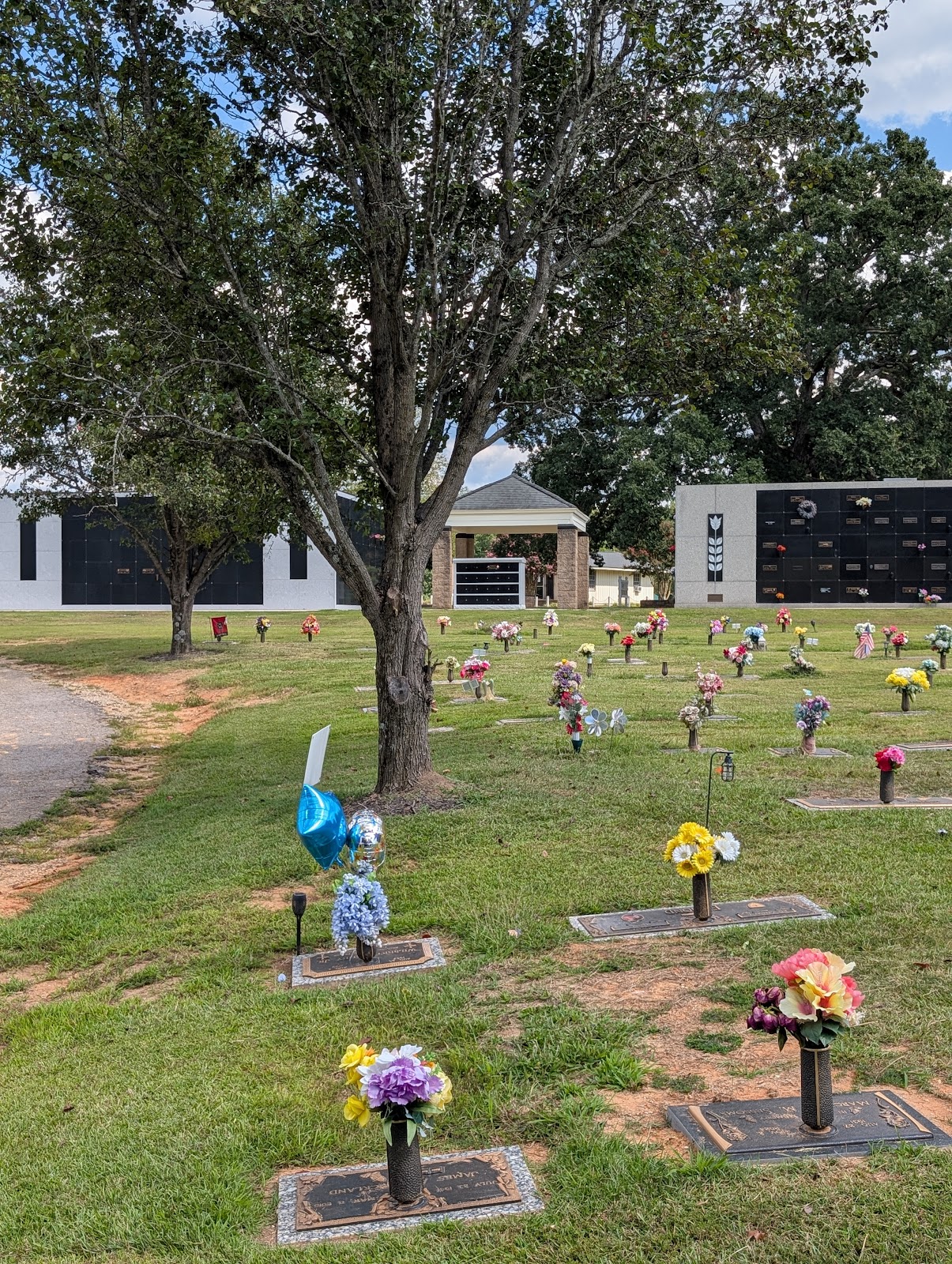 Carolina Biblical Gardens cemetery grounds and headstones