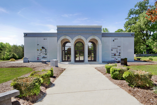 Catawba Memorial Park grounds