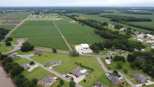Cecil R. Poche Memorial Park grounds