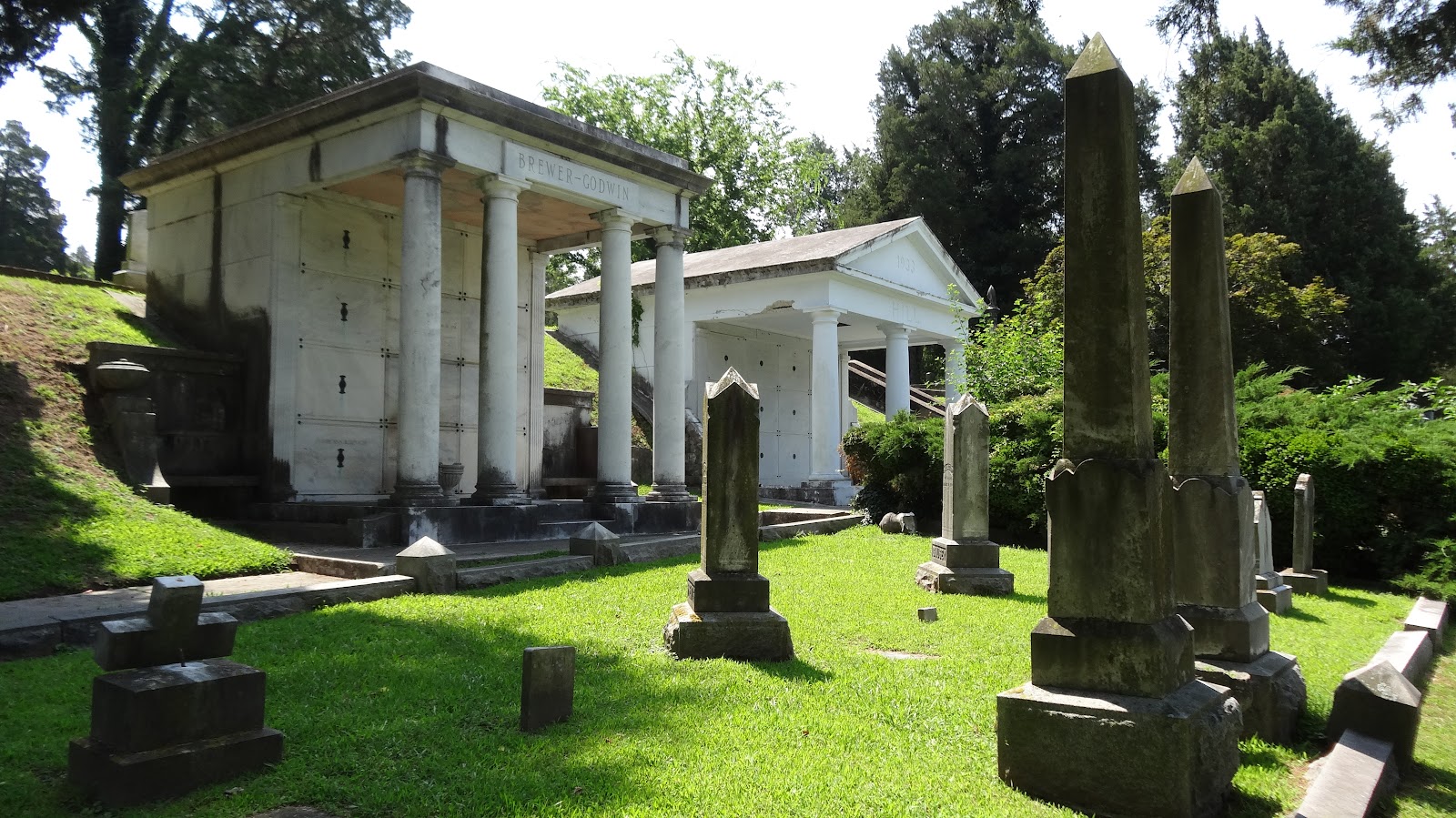 Cedar Hill Cemetery headstone and grounds