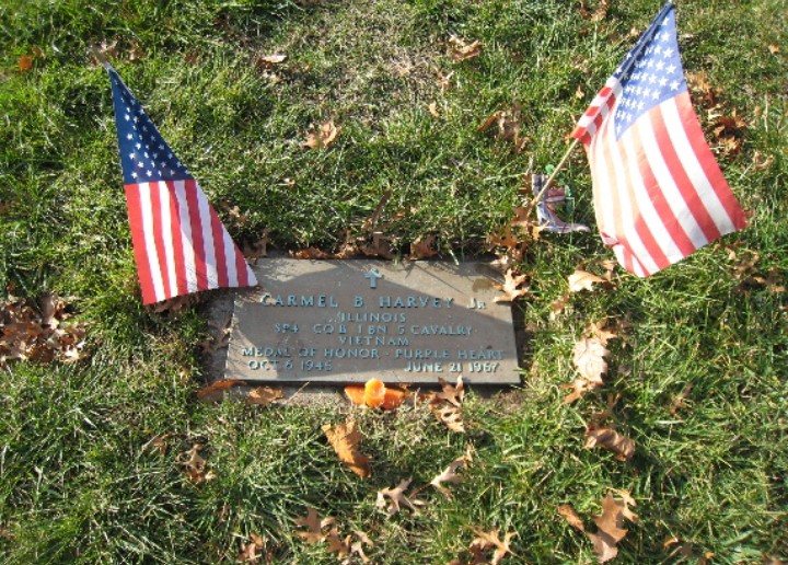 Cedar Park Cemetery cemetery grounds and headstones