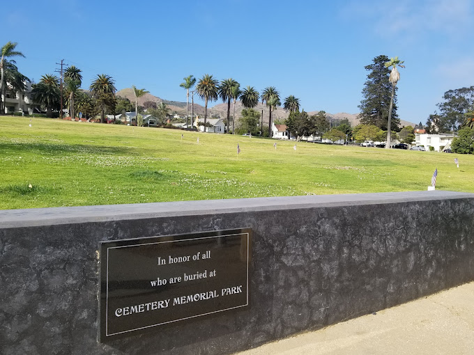 Cemetery Memorial Park cemetery grounds and headstones