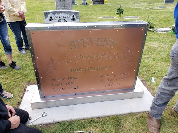 Cemetery Park grounds